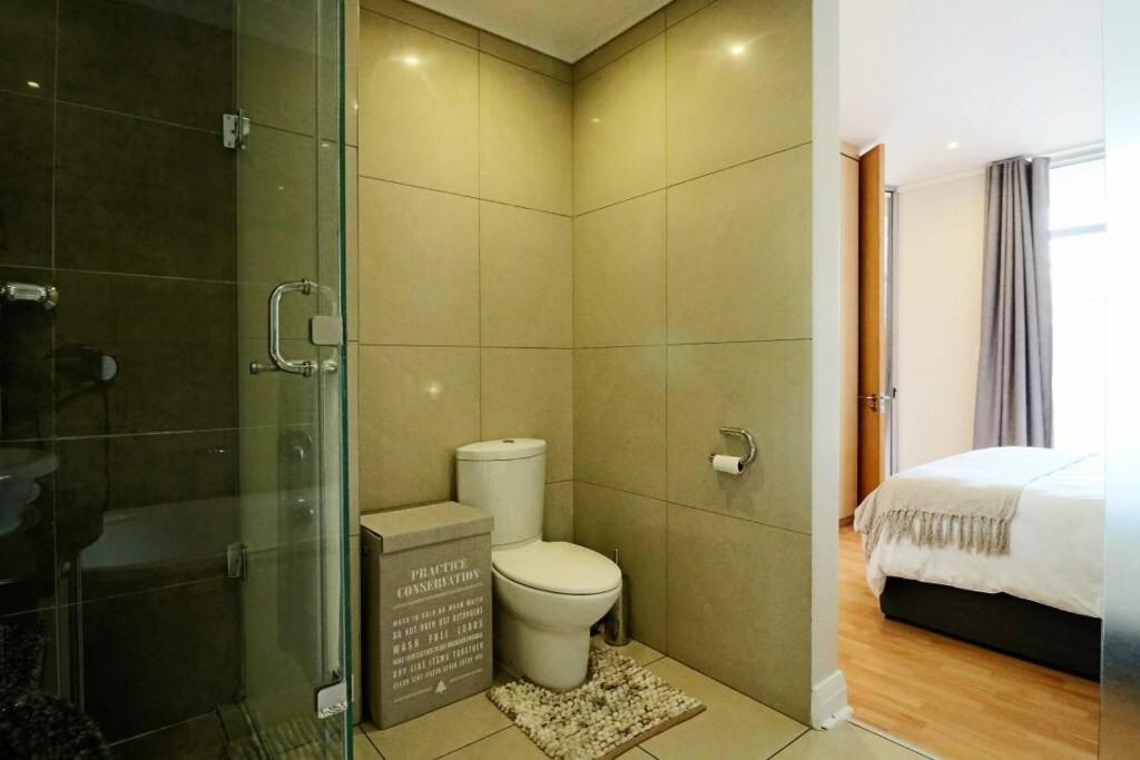Upmarket Sandton Hydro Park Apartments โจฮันเนสเบิร์ก ภายนอก รูปภาพ